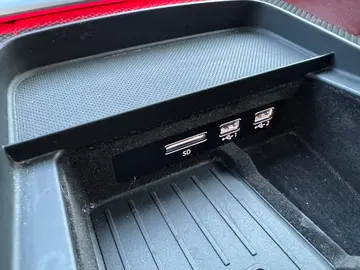 Vehicle image 52
