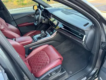 Vehicle image 53