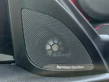 Vehicle image 51