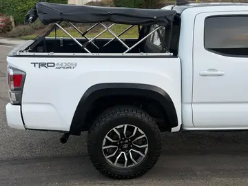 Vehicle image 36