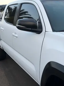 Vehicle image 40