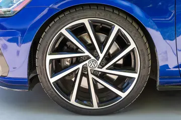 Vehicle image 38