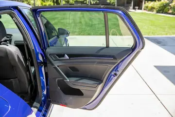 Vehicle image 83