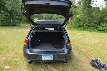 Vehicle image 74