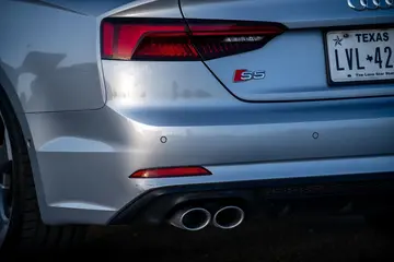 Vehicle image 43
