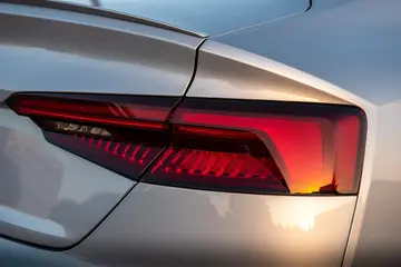 Vehicle image 47