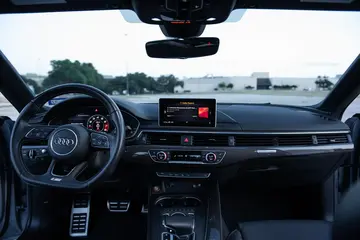 Vehicle image 75