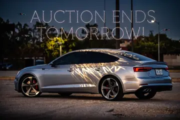 Vehicle image 200