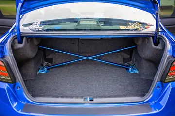 Vehicle image 38