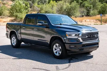 2021 Ram 1500 Laramie Crew Cab 4x4 EcoDiesel