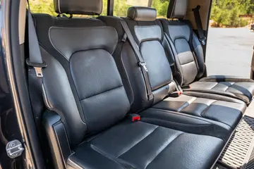 Vehicle image 39