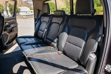Vehicle image 51