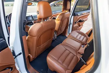 Vehicle image 45