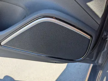Vehicle image 45