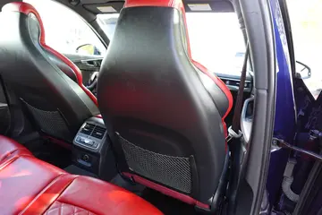 Vehicle image 40