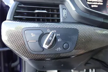 Vehicle image 48