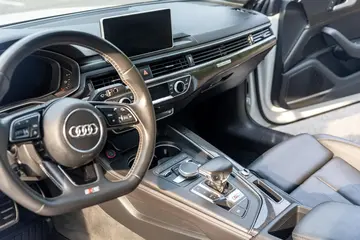 Vehicle image 70