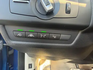 Vehicle image 41