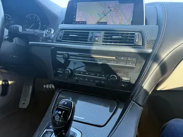 Vehicle image 45