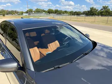 Vehicle image 40