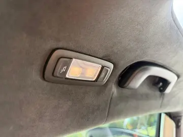 Vehicle image 92