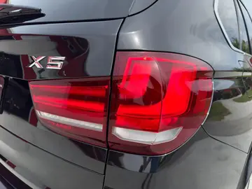 Vehicle image 45