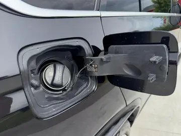 Vehicle image 47