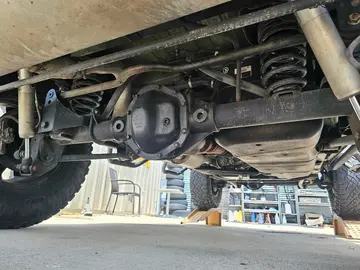 Vehicle image 100