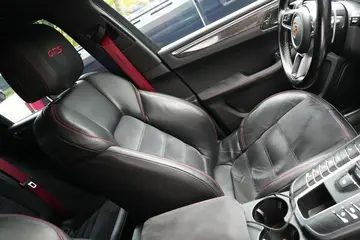 Vehicle image 42