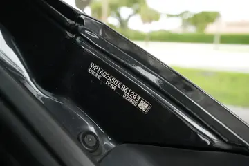 Vehicle image 110